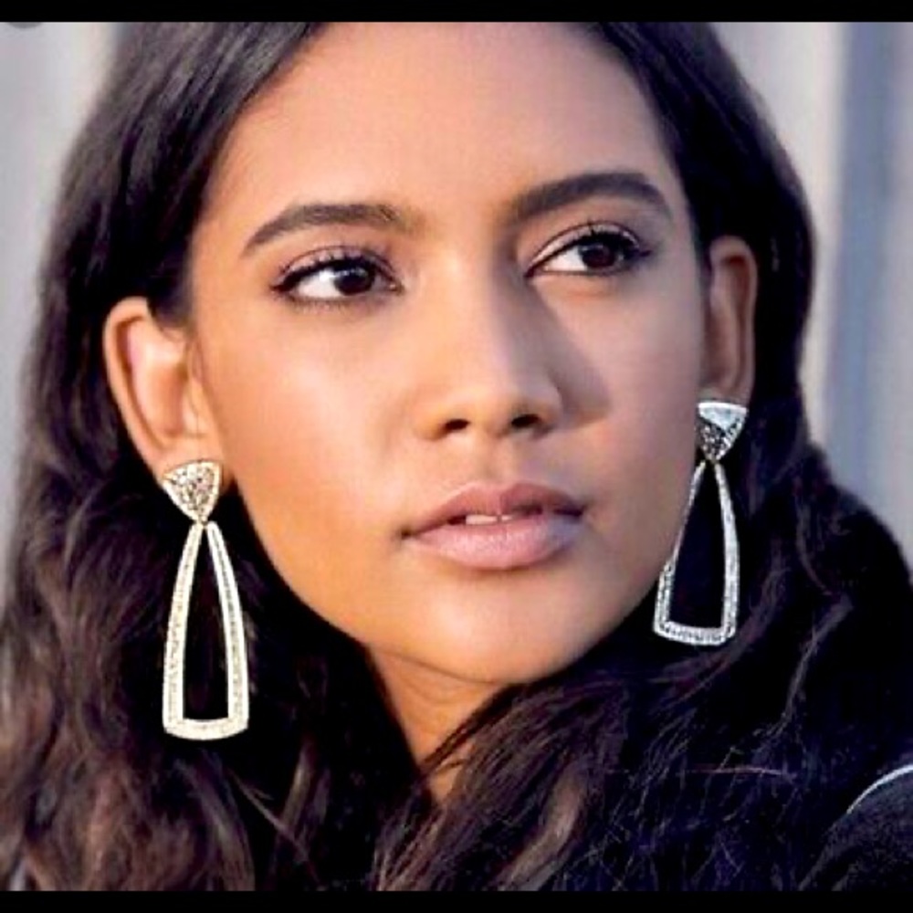 House of Harlow - 3” Mesa Door Knocker Earrings. Gold plated with crystals. NWOT